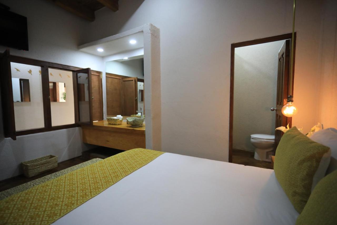 La Dorada Town View Hotel Valle de Bravo Exterior photo