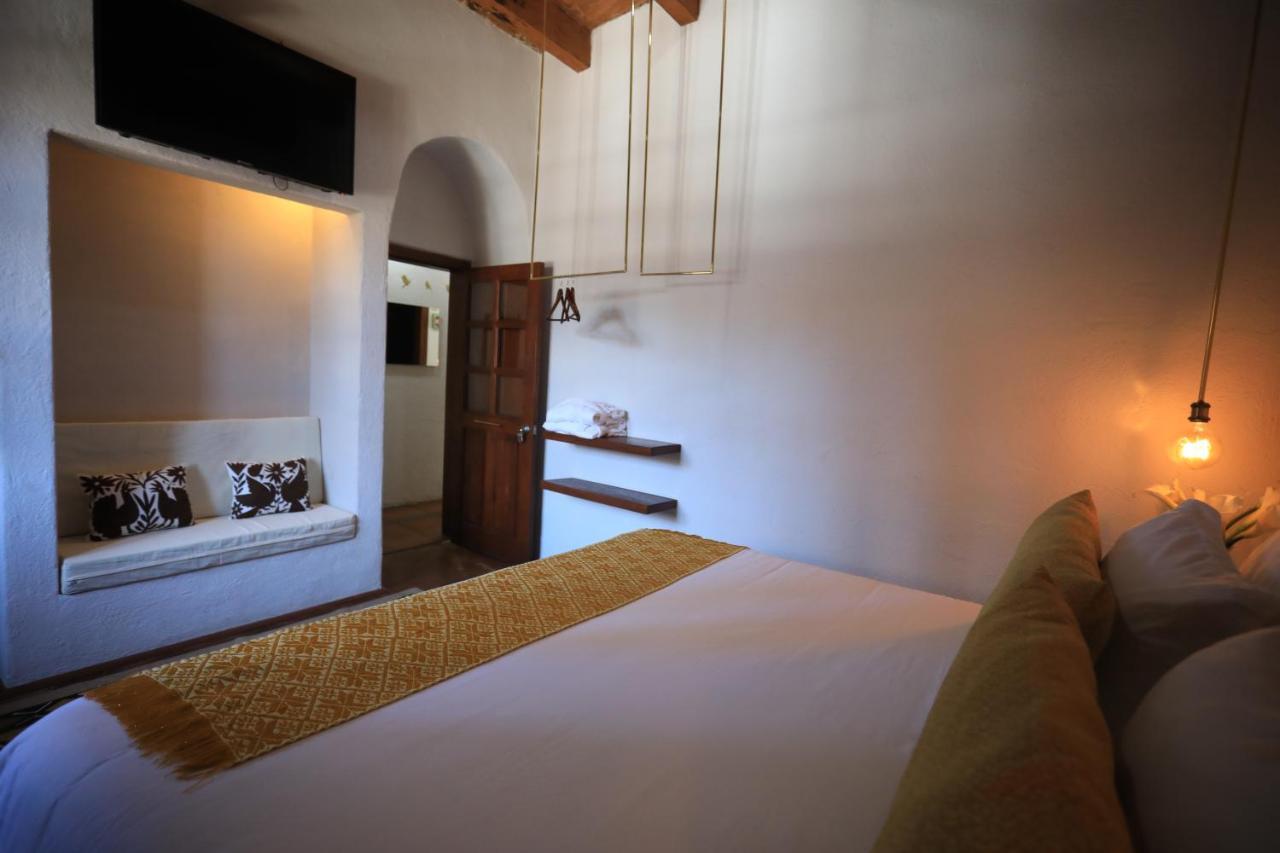 La Dorada Town View Hotel Valle de Bravo Exterior photo