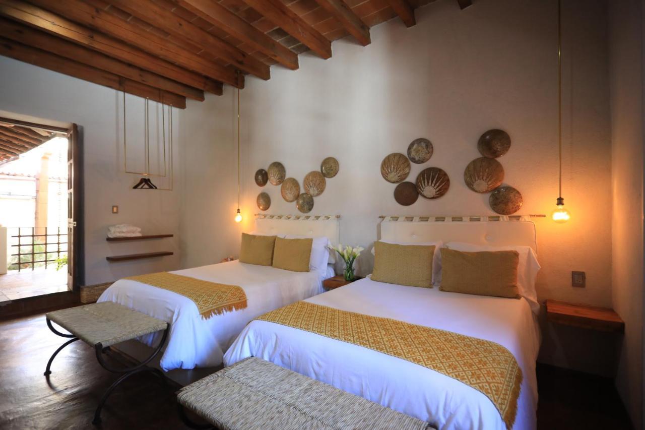 La Dorada Town View Hotel Valle de Bravo Exterior photo